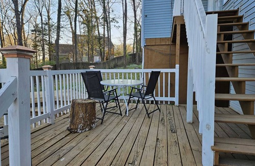 Cordova Haus | MONTHLY STAYS-6 BR with Pool Southern Luxury- 7 Sleeping Areas Over 3,000 Sq Ft