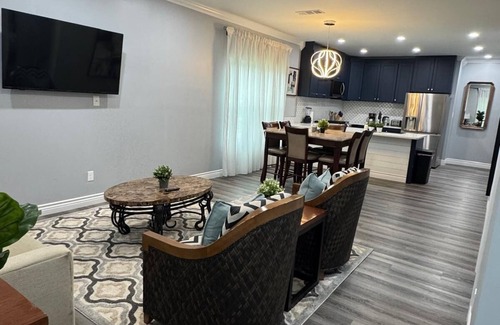 Collierville Haus | MONTHLY STAYS-Spacious 5-Bedroom Retreat in Collierville – Ideal for Groups!