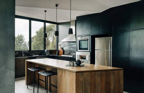 Richmond Haus | Moody Luxury Home in the Wine Region