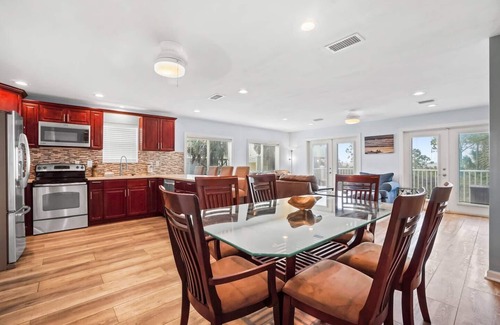 Cape San Blas Haus | Moonshadow Beach House on the Gulf, Dog-friendly