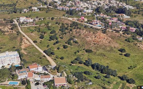 Albardeira Haus | Moonshine Guest House with private studios and private cottage