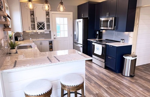 Grand Isle Haus | Moonstruck Crab - Beachfront - Island Realty