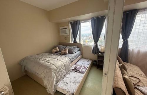 Barangay 29 Hotel | Moore HQ 1BEDROOM Avida Tower 2