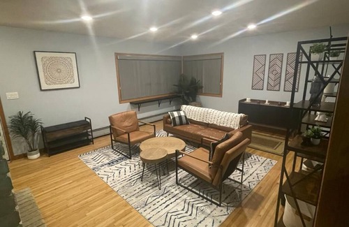 Moorhead Haus | Moorhead house