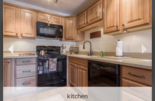 Brian Head Eigentumswohnung | Moose Manor-Giant Steps Lifts and Lodge is directly across from this Condo.