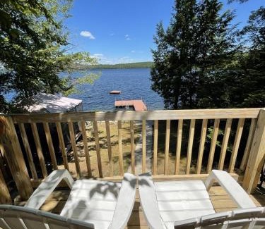 Sebago Haus | MOOSEY ON INN LIMIT 8 cottage