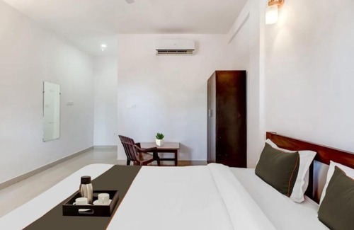 Morjim Hotel | Morjim beach side stay