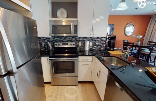 Colliers Bay Resort | Morritt's Room Rental: Dive & Snorkel Adventure Awaits in Grand Cayman!