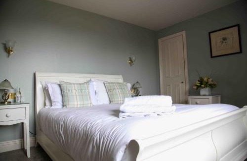 Corfe Castle Village Hotel | Mortons Manor