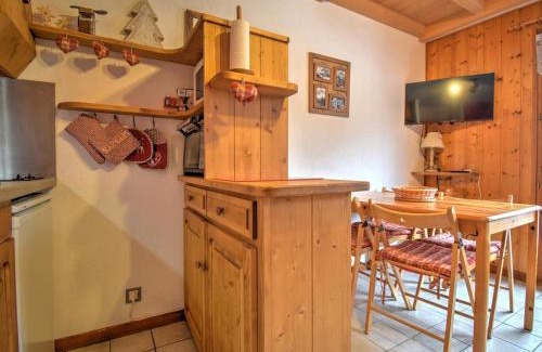 Morzine Wohnung | Morzine : Charmant 2 pièces avec mezzanine, 4-5 pers., proche télécabine, parking inclus - FR-1-524-132
