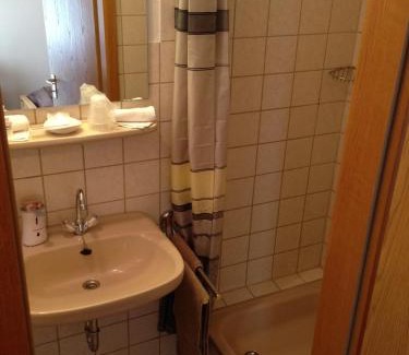 Brodenbach Haus | Mosel-Pension Gästehaus Christiane, Brodenbach