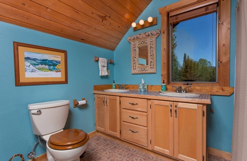 Columbia Falls Bed & Breakfast | Moss Mountain Inn