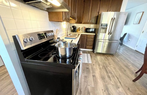 Summit Station Haus | Moss Oak - Ranch - Hot Tub - Game Shed