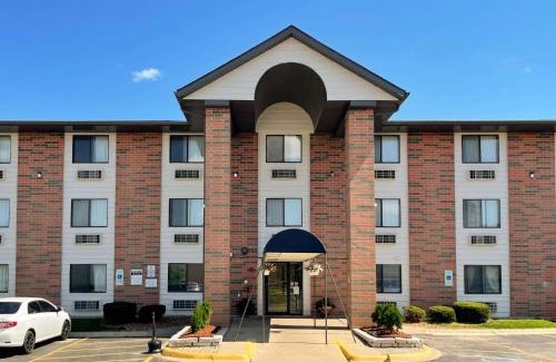 Elk Grove Village Hotel | Motel 6-Elk Grove Village, IL - O'Hare