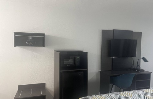 McComb Hotel | Motel 6 – Mccomb, Ms