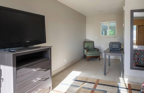 Mesa Hotel | Motel 7 By Oyo Near Phoenix Airport