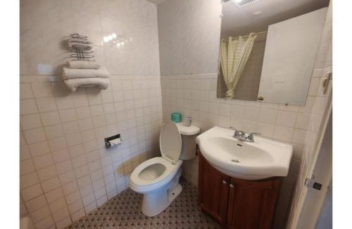 Wildwood Hotel | Motel Edgebrook Chicago North Shore By Oyo