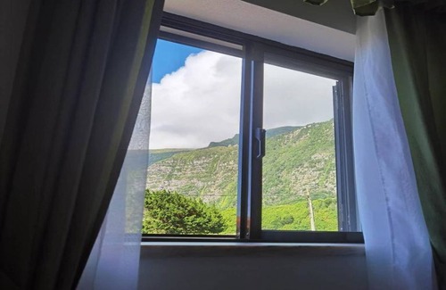 Lajes das Flores Wohnung | Mother-in-Law's House 1