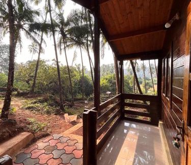 Agonda Haus | Mountain Breeze Wooden Cottages