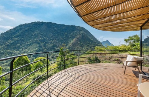 Venecia Skihütte | Mountain Cabin in Venecia with Private Jacuzzi