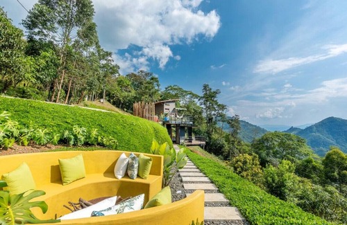 Venecia Skihütte | Mountain Cabin in Venecia with Private Jacuzzi