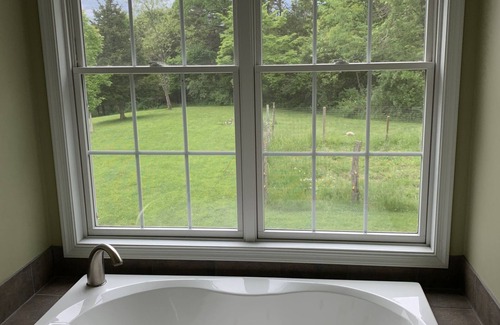 Ronceverte Haus | Mountain Hideaway