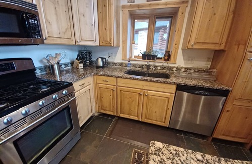 Powder Mountain Kabine | Coming this Winter! 'Timberline Retreat' is now 'The Nest'. Newly Remodeled!