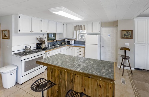 Peoa Haus | Mountain Meadow Retreat near Park City