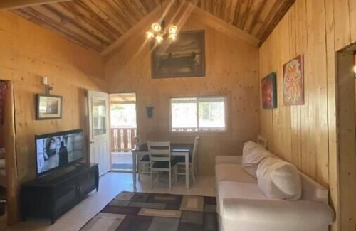 Toad River Haus | Mountain Retreat Cabin in Toad River BC
