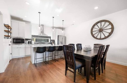 Mountain Green Haus | Mountain Retreat close to Snow Basin Ski Resort