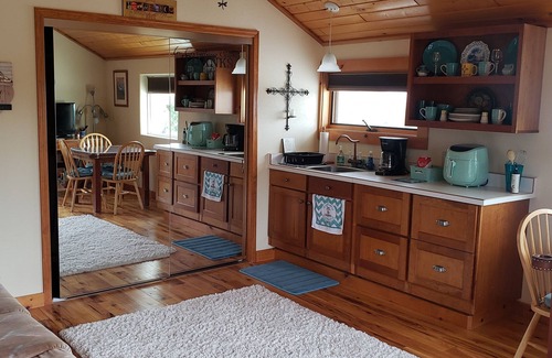 North Albuquerque Acres Wohnung | Mountain, Sunset and City light views! Country feel, city access!