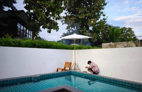 Doi Saket Haus | Mountain View ห้องพักริมน้ำ พร้อมสระว่ายน้ำ และพื้นที่ส่วนตัว