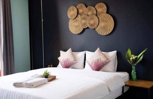Doi Saket Haus | Mountain View ห้องพักริมน้ำ พร้อมสระว่ายน้ำ และพื้นที่ส่วนตัว