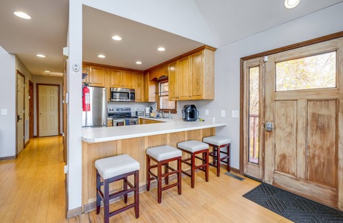 Callaway Kabine | Mountain-View Blue Ridge Cabin Getaway w/ Fire Pit