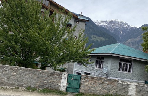Manali Hütte | Mountain View Cottage
