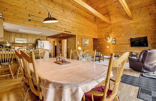 Strong Kabine | Mountain-View Deck! Cabin By Mt Abraham Skiing