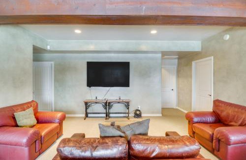 Eureka Haus | Mountain Views and Deck Spacious Eureka Getaway!