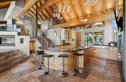 Incline Village Haus | Mountain Zen Tahoe Luxury Property Incline Village Lakeview