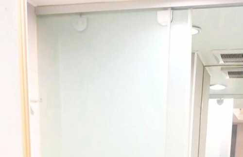 Zhongshan Wohnung | 【MRT Premium Room with Window and Balcony】Monthly Stay