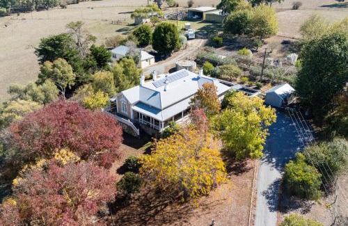 Mount Barker Haus | Mt Barker Nina's 2BR Cottage