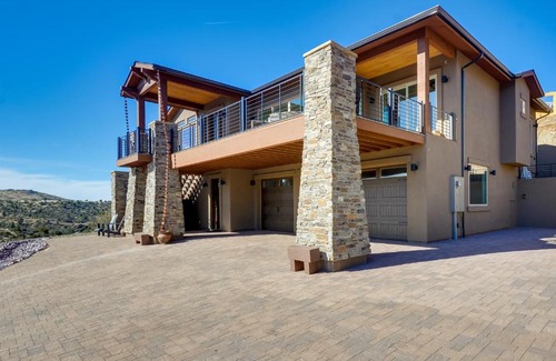 Lynx Mountain View Estates Haus | Mtn-View Gem with Game Room and Fire Pit in Prescott!