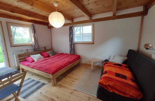 Kustrin-Kietz Haus | Mud building in the old apple orchard