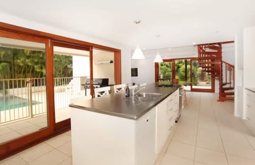 Mudjimba Haus | Mudjimba Beach Retreat auf Mudjimba Esplanade