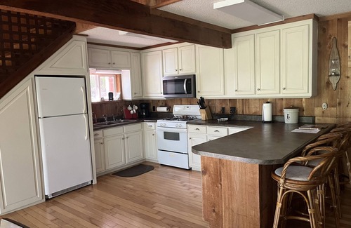 Waterloo Kabine | Kabine mit mehreren Ebenen und eigenem Dock in einer abgelegenen Bucht für 8 bis 9 Personen