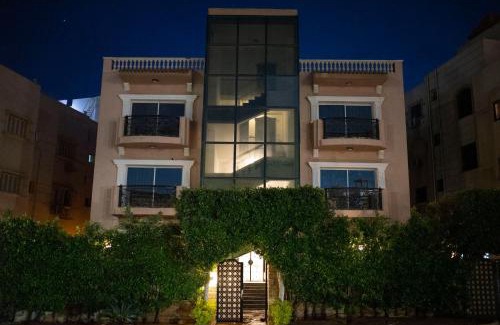 The 5th Settlement Wohnung | Munir’s residence