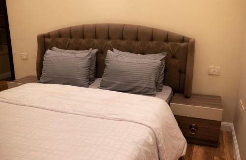 The 5th Settlement Wohnung | Munir’s residence