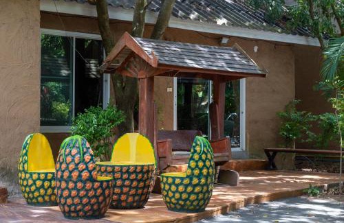 Sattahip Resort | Muntra Garden Resort