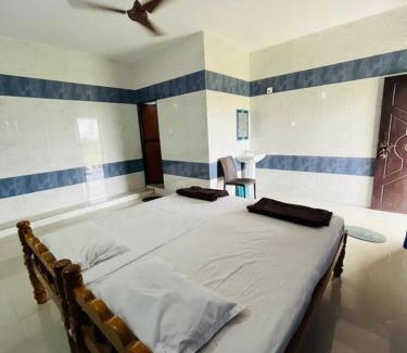 Murudeshwara Kabine | Murdeshwar Beach Residency