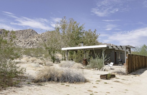 Panorama Heights Haus | Mustang Cabin auf der Rattler Ranch in Joshua Tree
