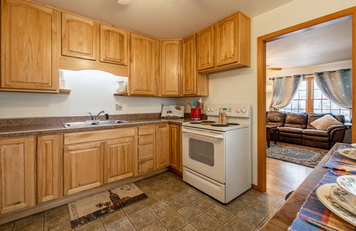 Cody Haus | Mustang Hideaway- your Western adventure base